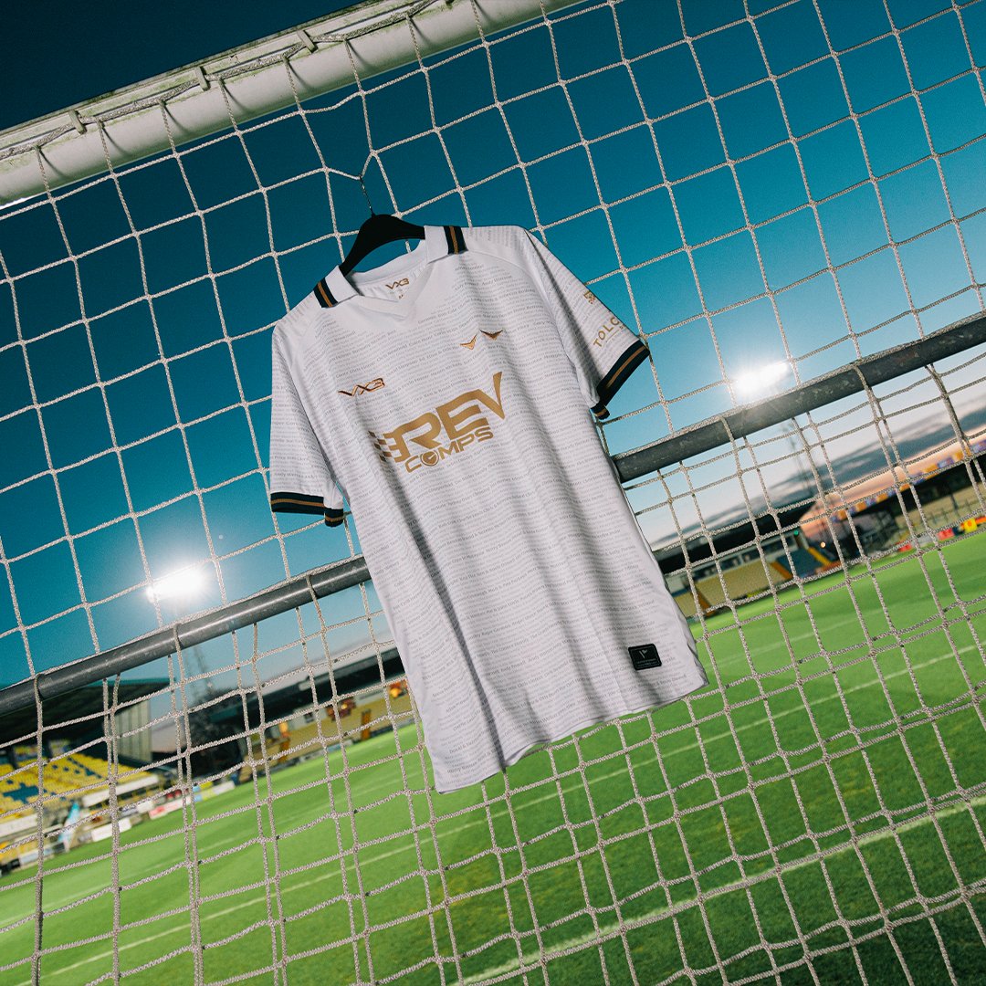 TUFC1899's tweet photo. 📸 What do you think, Yellow Army?

👉https://t.co/MWqLcTCWFJ

#tufc https://t.co/EMJPQ0MTiC