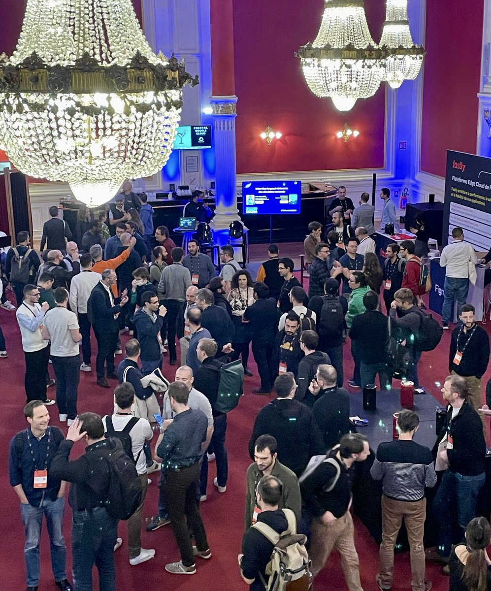TechRocksFr's tweet image. Pour conclure ce TechRocks Summit 2024, une dernière intervention avec Anne-Laure Giret et Dimitri Baeli sur la GenAI et un cocktail possible grâce à notre partenaire @GoogleCloud_FR ! 🤝🌟

#trsummit2024