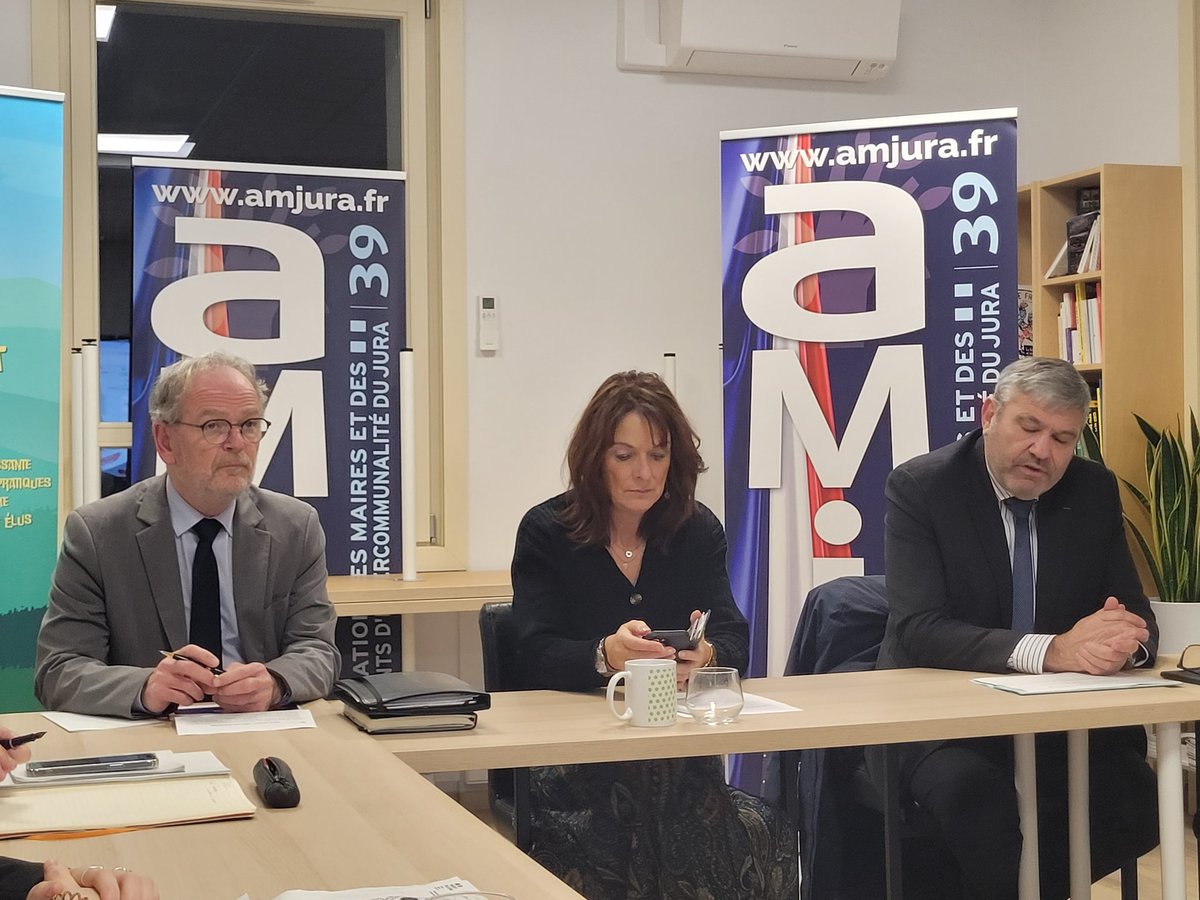 Cantine à 1 €, petit déjeuner gratuit, fruits et légumes, laits et produits laitiers subventionnés
ET
Évolution des effectifs dans les écoles jurassienne
Un webinaire consistant animé par <a href="/Prefet39/">Préfet du Jura</a> et Inspecteur d'académie DASEN.