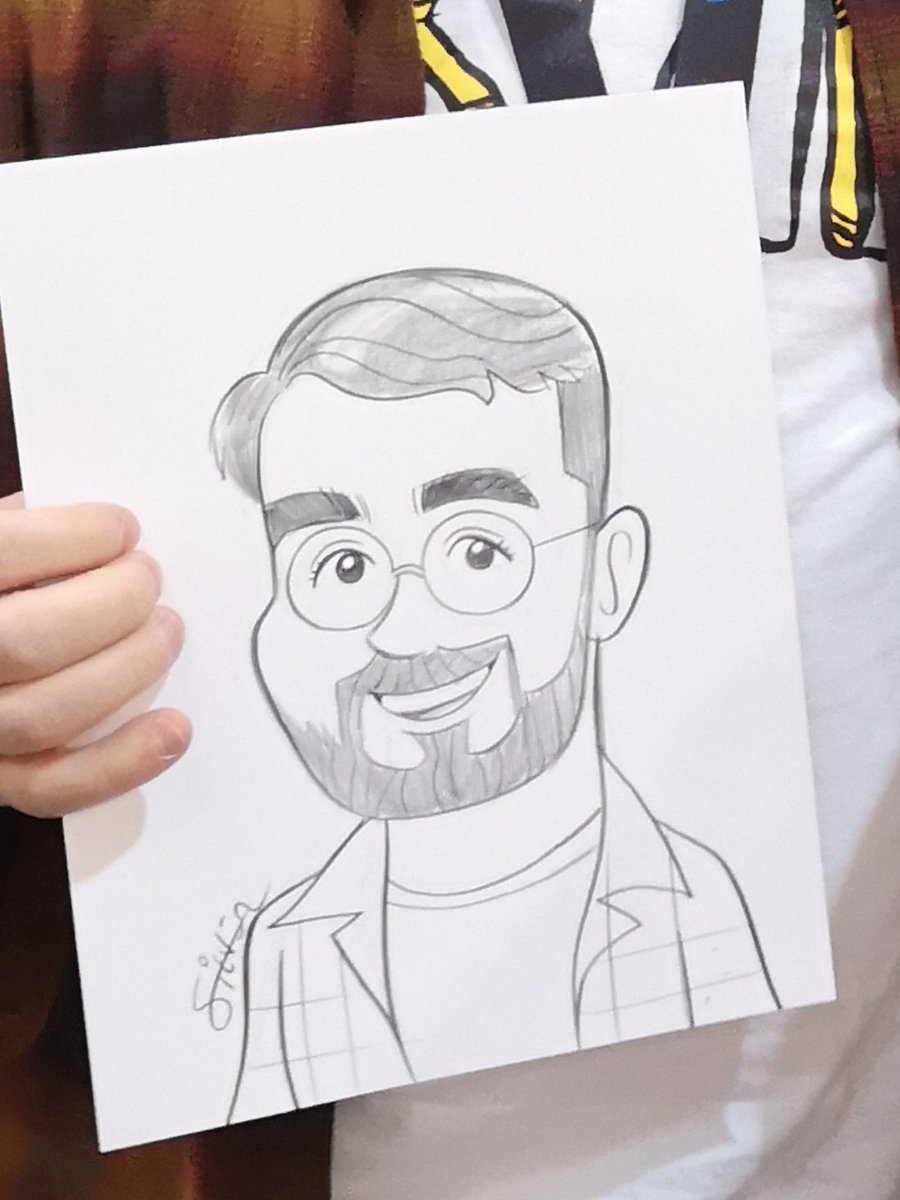 hudon_bertrand's tweet photo. A month has passed since the last Lightbox Expo but hey...

A nice caricature of me made by stephen Silver, the artist of Kim possible, Danny Phantom and many others

#lightboxexpo #stephensilver #drawing #event https://t.co/OC6gPBOjvb