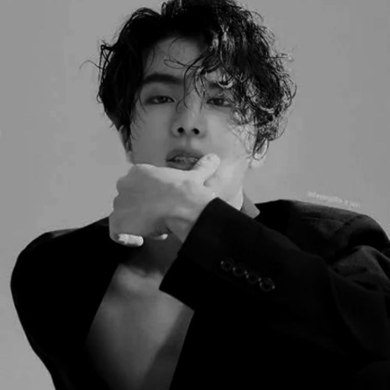 Happy jin day🖤
#OurHappinessJinDay
#SuperstarJinDay
#WorldwideHandsomeJin