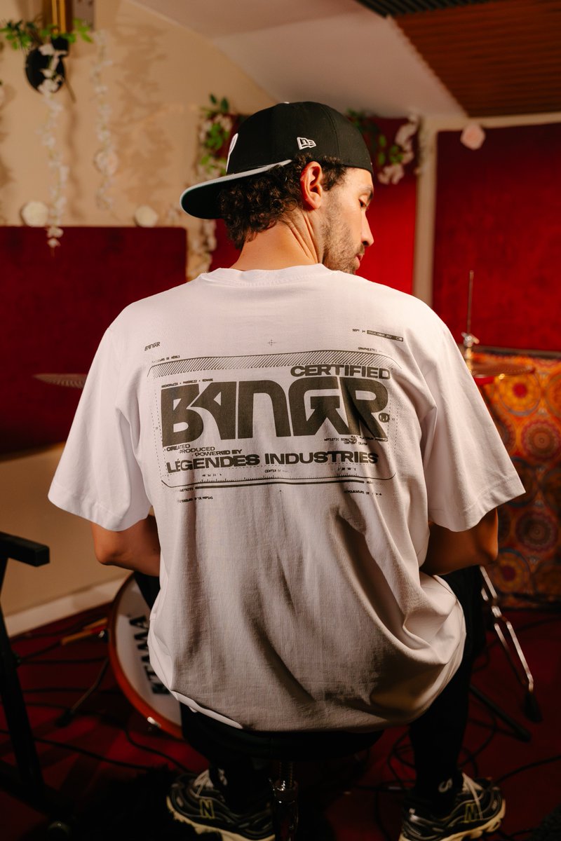 Legendesindus's tweet photo. Notre premier drop "BANGR" est désormais dispo et ça ça régale la famille

Editions limitées

➡️ https://t.co/rxDJkIqB0Y https://t.co/PekKbf1GoF