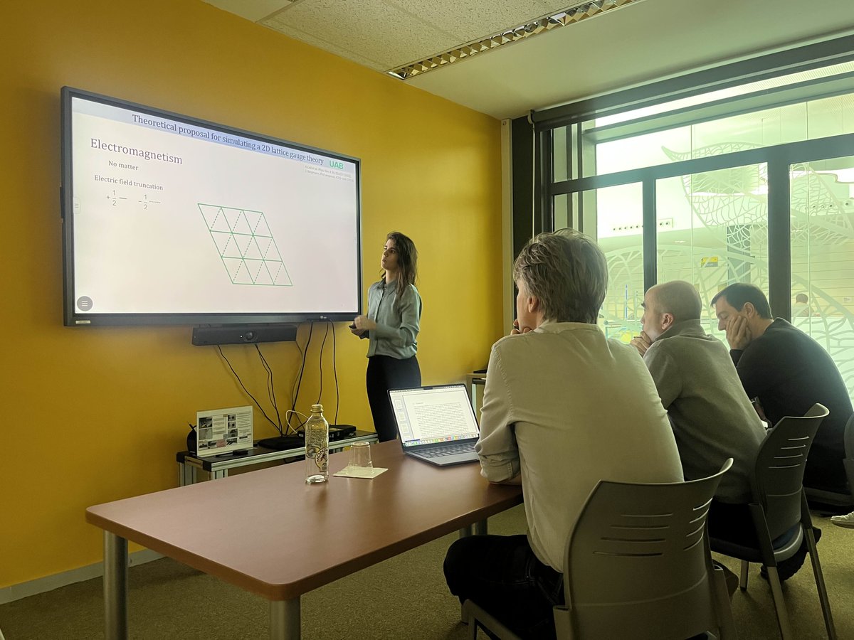 Today our PhD Ana Pérez (from the Rydberg lab) passed her thesis proposal successfully! 🎊👏👏 Congratulations Ana!