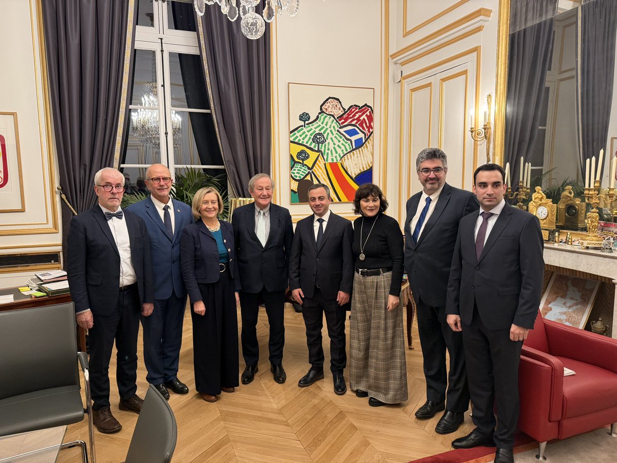🇦🇲 Entretien avec Ishkhan Saghatelyan, député d’#Arménie et président de l’<a href="/ARF_Party/">ARF Party</a>, partenaire politique du <a href="/partisocialiste/">Parti socialiste</a> particulièrement investi dans la protection des Arméniens vivant dans l’Artsakh. Riches discussions sur la situation géopolitique régionale.