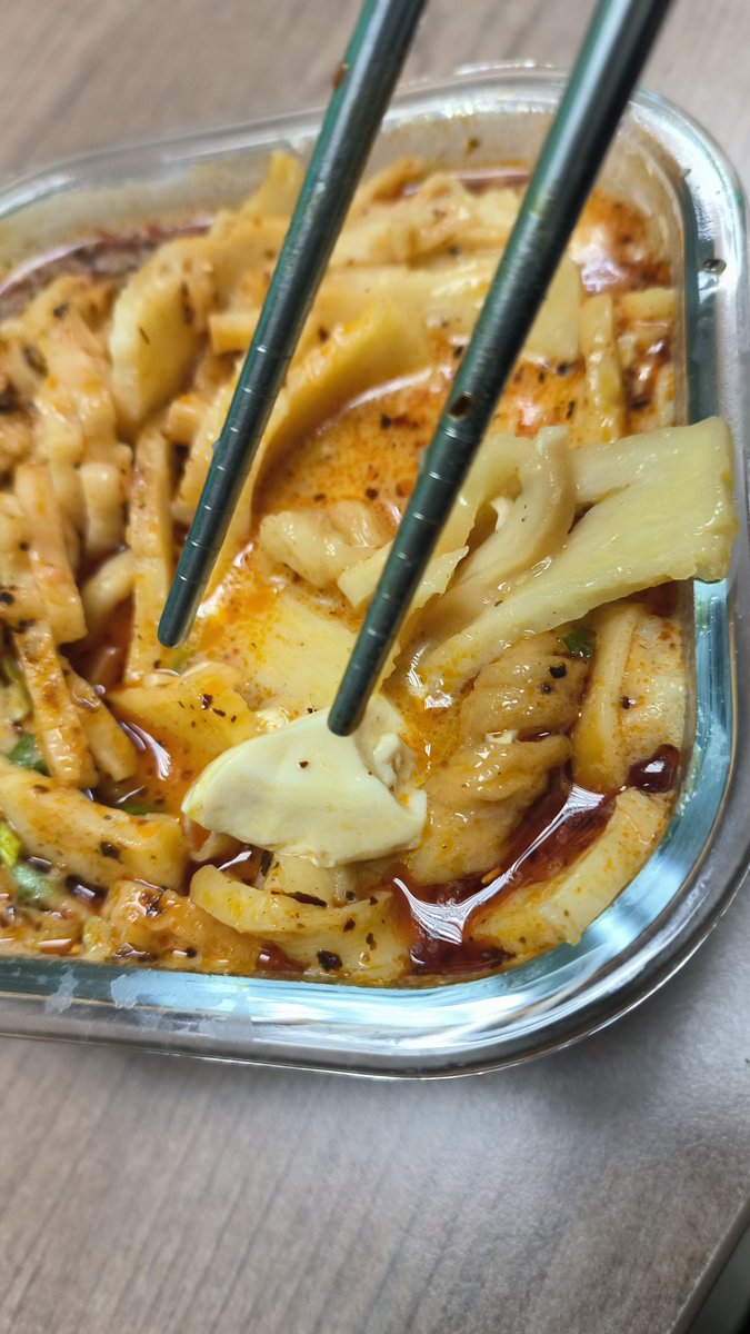 感谢万能的淘宝，时隔多年又吃上了美味的豆花泡馍😌😌