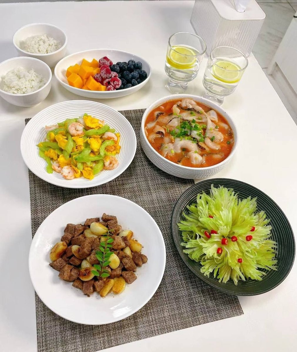 cleopas88's tweet photo. My Lunch🥗🍝 https://t.co/RppyhFIPaT