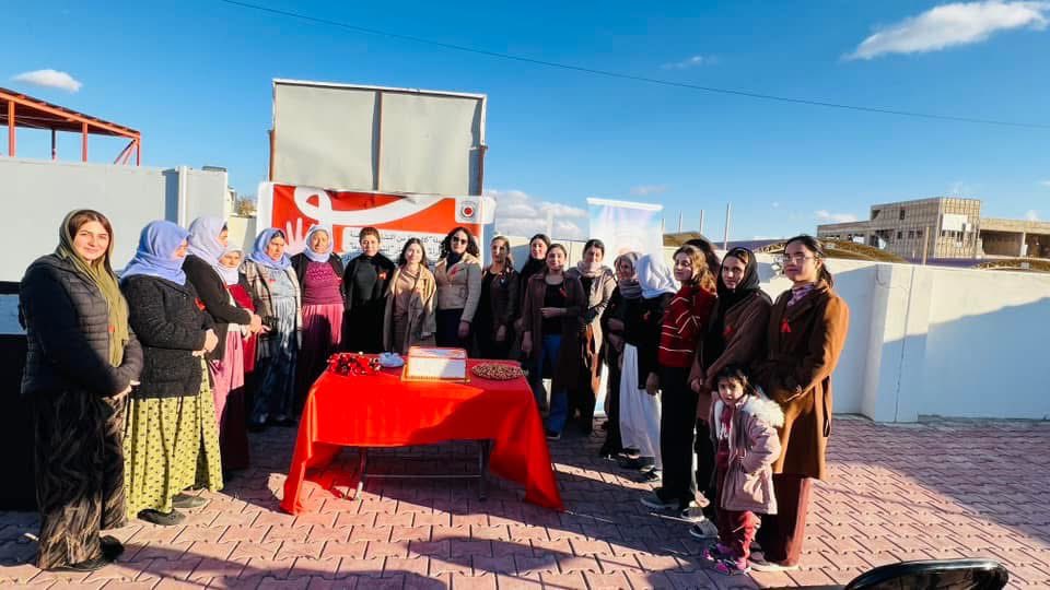 YouthBridgeDev1's tweet photo. We stand in solidarity with women around the world, including the resilient Yezidi women, as they courageously advocate for their rights to equality and justice while bravely combating gender-based violence. #elimination_of_voilence_against_gender_based_voilence https://t.co/4QcTvNAfcl