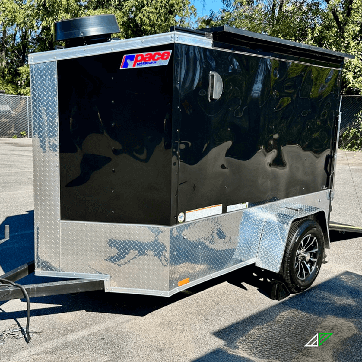 PowerUpConnect's tweet photo. Thinking about investing in mobile BESS? First, take a look through our latest blog post on its economic viability and potential business models.  

https://t.co/MB8IIOTThL

#MobileBESS #InvestingInTech #EnergyStorageSystems https://t.co/VIEyutRmkf