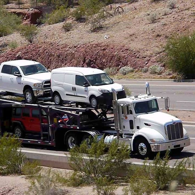 AutotransportDA's tweet photo. Why drive when you can glide? Our car shipping offers your vehicle a first-class journey—it's time to treat your car like royalty! #CarShipping
https://t.co/oTgzUzOAMQ https://t.co/Tppmqh43JB