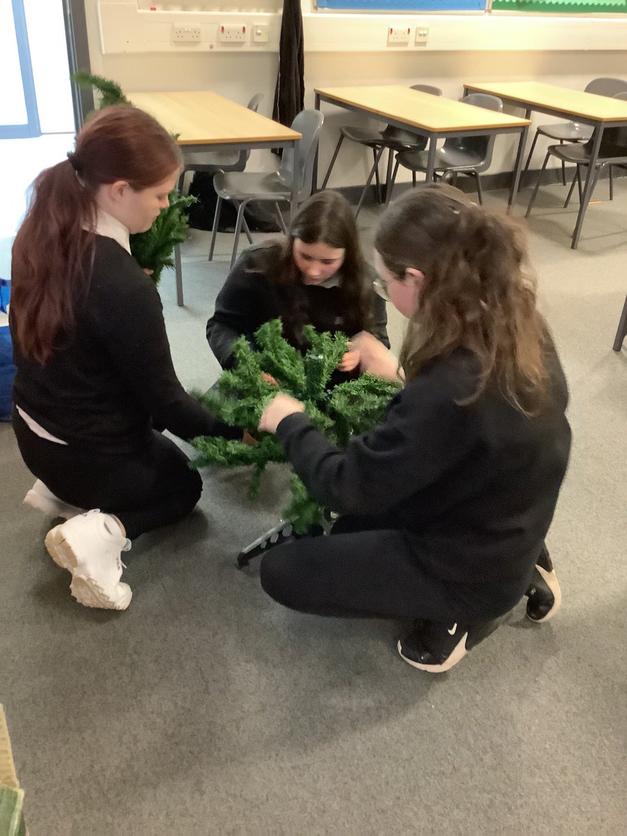 Miss Bell GHS tweet media