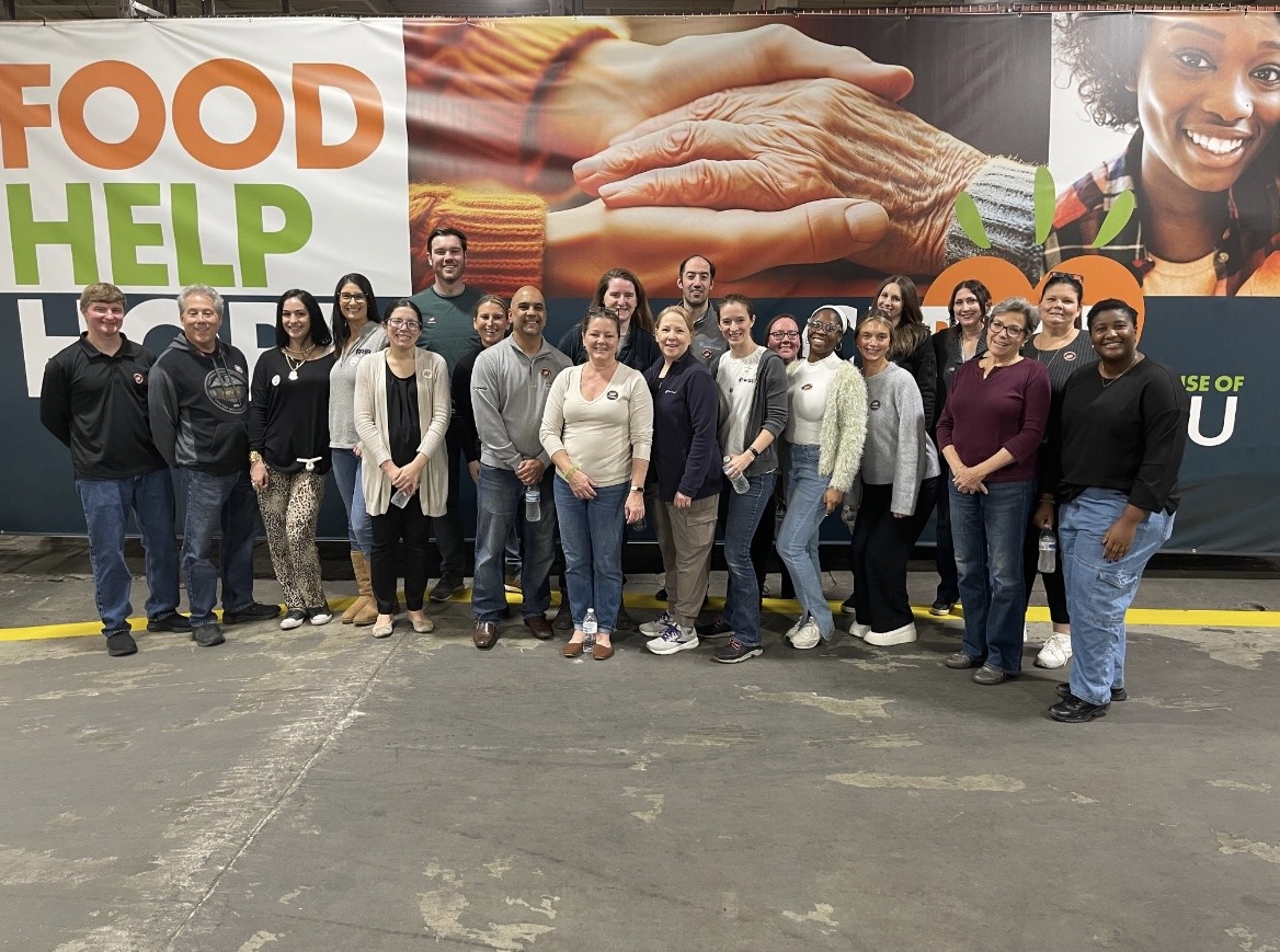 RRBB (@rrbbfinancial) on Twitter photo RRBB was proud to collect and donate over 900 pounds of food to the <a href="/CFBNJ/">Community FoodBank of New Jersey</a> and for @NJCPA's Volunteer Day, package that food for senior citizens and veterans in need. We also celebrated with a Friendsgiving feast, bringing together comfort foods that reflect our diverse offices. RRBB was proud to collect and donate over 900 pounds of food to the <a href="/CFBNJ/">Community FoodBank of New Jersey</a> and for @NJCPA's Volunteer Day, package that food for senior citizens and veterans in need. We also celebrated with a Friendsgiving feast, bringing together comfort foods that reflect our diverse offices.