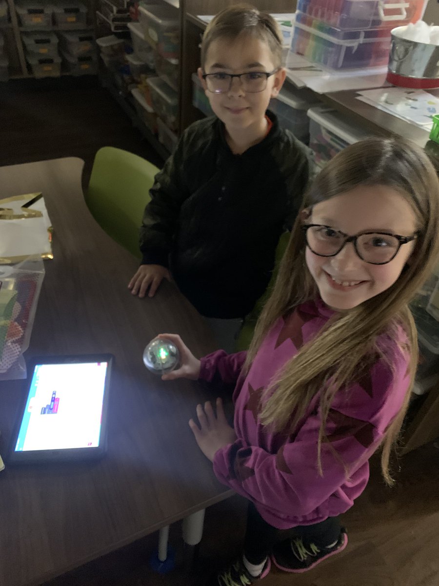 MissAndrew_FCE's tweet photo. If the room is dark, how can you bring the light? Our December library lessons combine Festivals of Light with coding, and this week that means exploring light sensors with @Sphero and @microbit_edu!✨@HumbleISD_FCE @HumbleISD_lib @MsArnold_MBE @HumbleISD_DDI #HumbleISDCodes https://t.co/HYqLH2UiT5