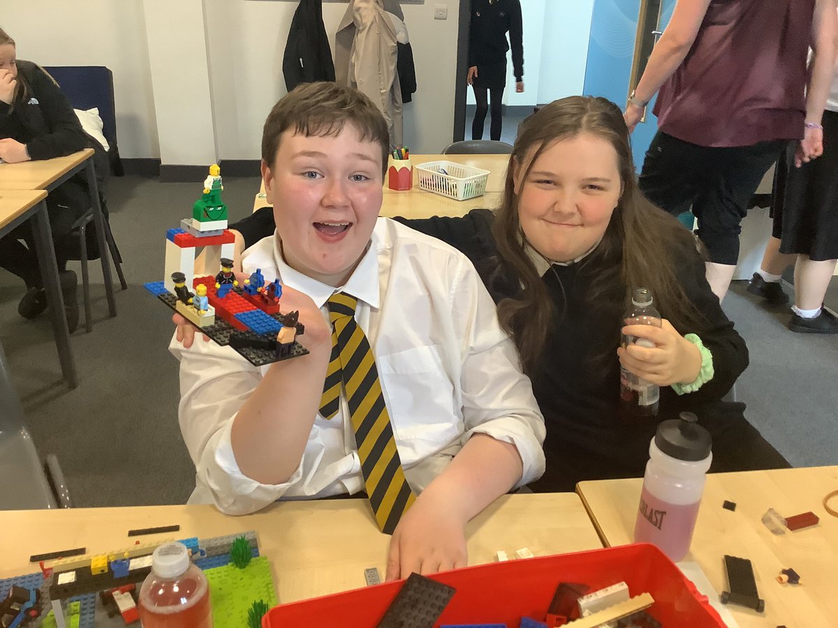 Miss Bell GHS tweet media