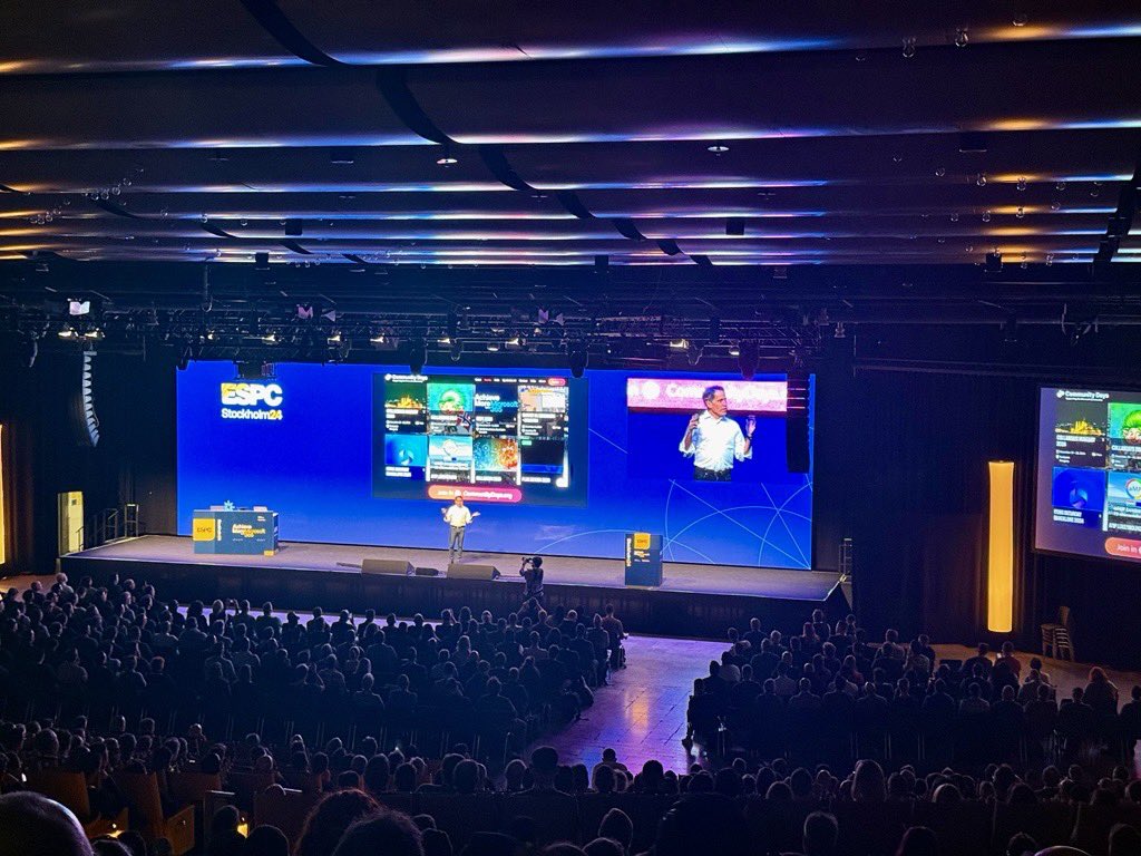jeffteper's tweet image. The snow didn&apos;t keep the best community in tech from making it to day 1 of #ESPC24 in Stockholm! It was fantastic to kick the conference off with our opening keynote, “Collaborative Apps in the AI Era.” Connecting in person with our European community was a great reminder of why…