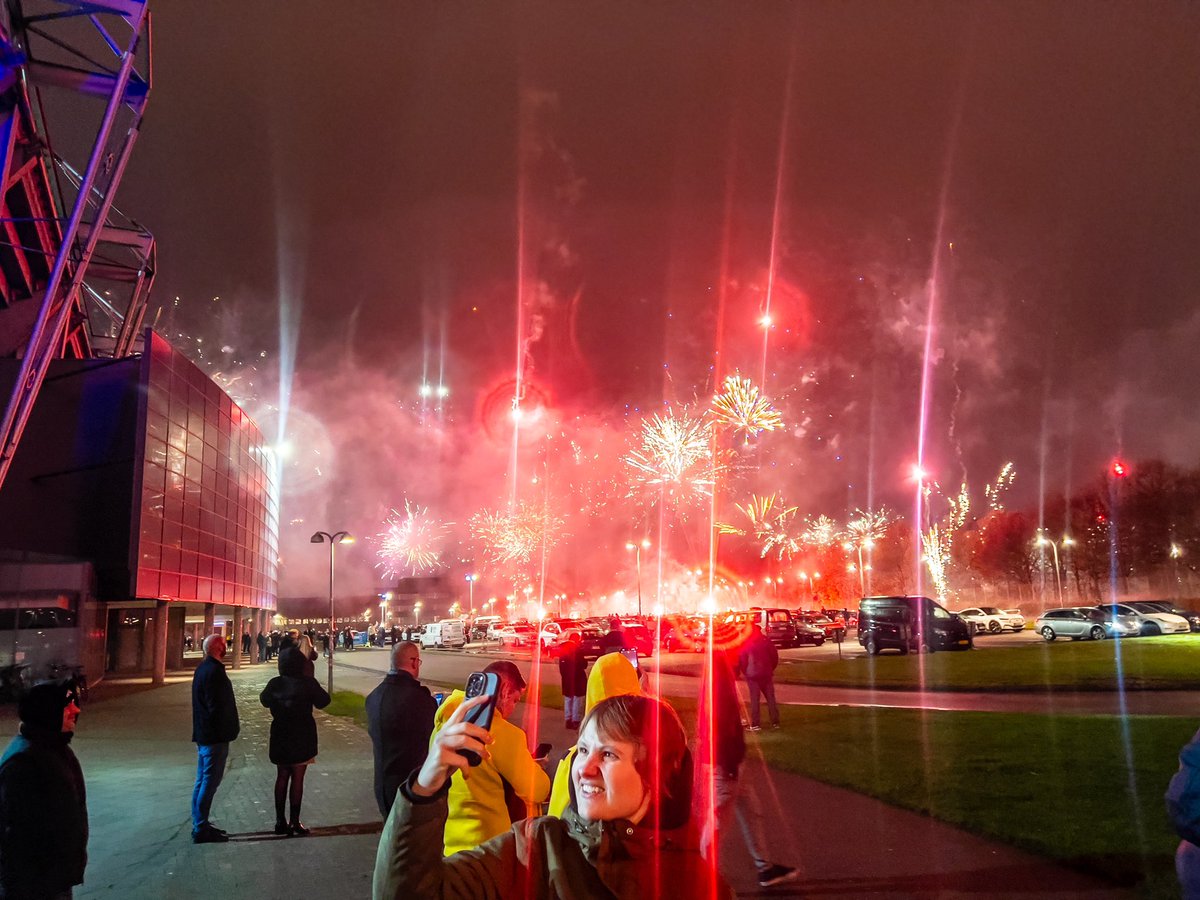 EnuSDk's tweet photo. #brøndbyif #brøndbyif60år https://t.co/nqX1a6k4Z2
