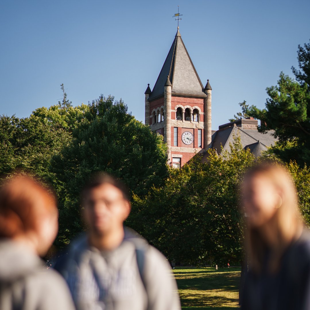 University of New Hampshire tweet media