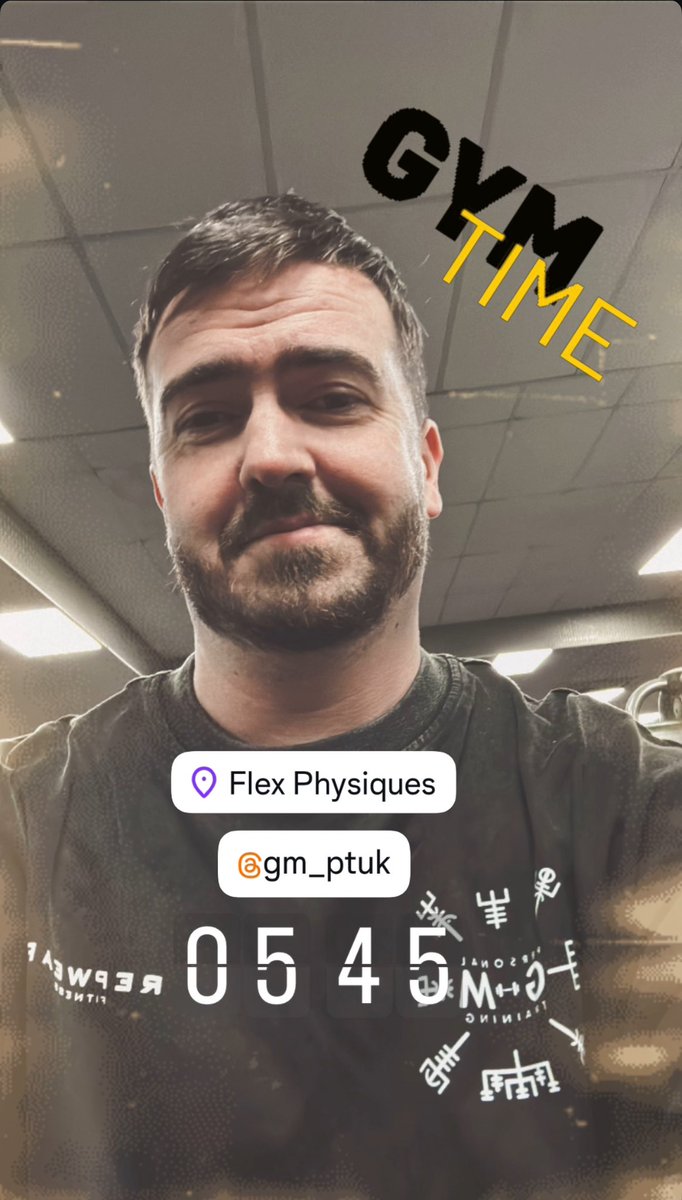 BritishSubLad's tweet photo. Been smashing it at the gym….. so, who wants smashing 😝😝😝 https://t.co/zFuOqU56NO