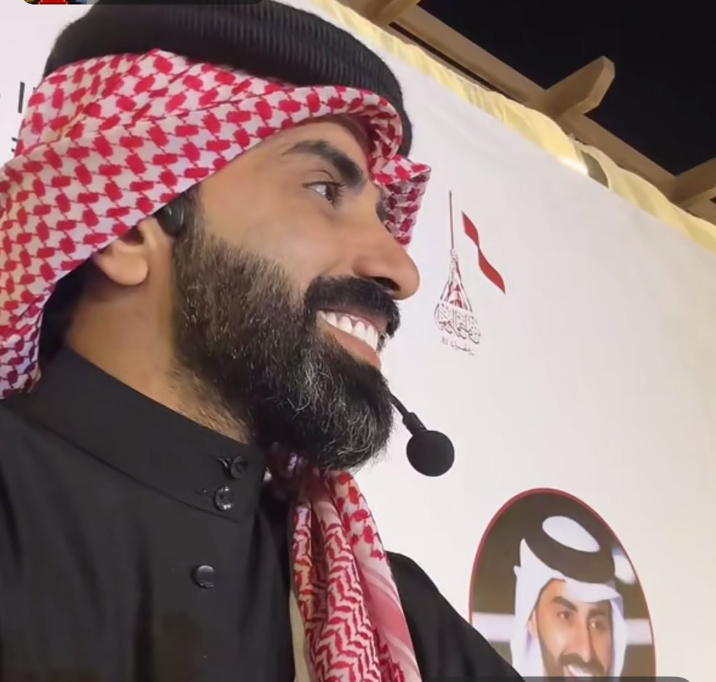 Nasser_Alwobair's tweet photo. أمسية جميلة بحضوركم ..
شكرا لكل من شرفني بحضوره ..
وأتمنى انها امسية نالت على إعجابكم ..
ممتن لكرم مشاعركم ياغالين🤍 https://t.co/D8O9ycDqVW