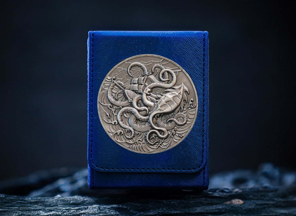 The Kraken’s Den Deck Box

kickstarter.com/projects/kakap…

#deckbox #tcg #edh #mtgcommander #mtg #fabtcg #pokemontcg #magicthegathering #edhdeckbox #mtgedh #mtgdeckbox #commanderdeckbox #fabdeckbox #yugiohtcg #tcgdeckbox #krakendeckbox #krakendeck #mtgkraken #bluedeckbox #kraken