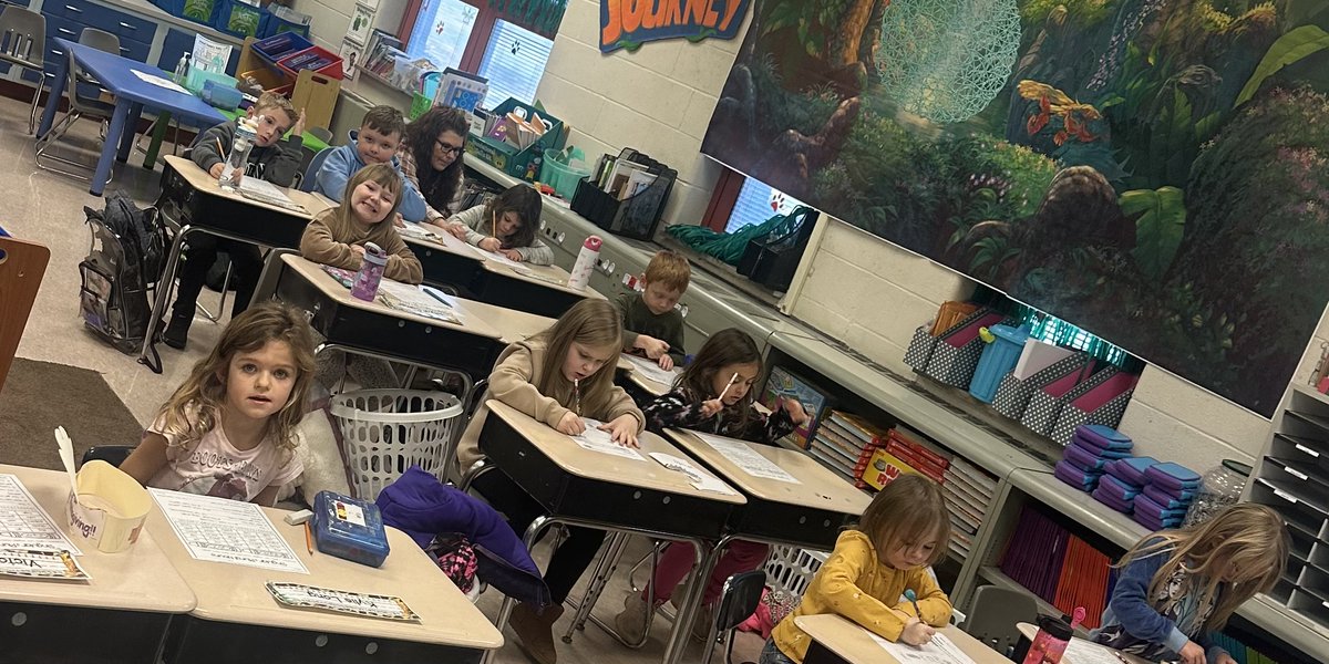 Jason Stragand, Ed.D. (@jasonstragand) on Twitter photo Visited a 1st-grade class <a href="/Yough_SD/">Yough School District</a> and saw the science of reading in action! <a href="/PetkeJanelle/">Janelle Petke</a> uses articulatory gestures for phonemes, giving students a multisensory, evidence-based approach to literacy. Huge thanks to Dr. Skorvan for the invite—so inspiring! #LiteracyMatters Visited a 1st-grade class <a href="/Yough_SD/">Yough School District</a> and saw the science of reading in action! <a href="/PetkeJanelle/">Janelle Petke</a> uses articulatory gestures for phonemes, giving students a multisensory, evidence-based approach to literacy. Huge thanks to Dr. Skorvan for the invite—so inspiring! #LiteracyMatters