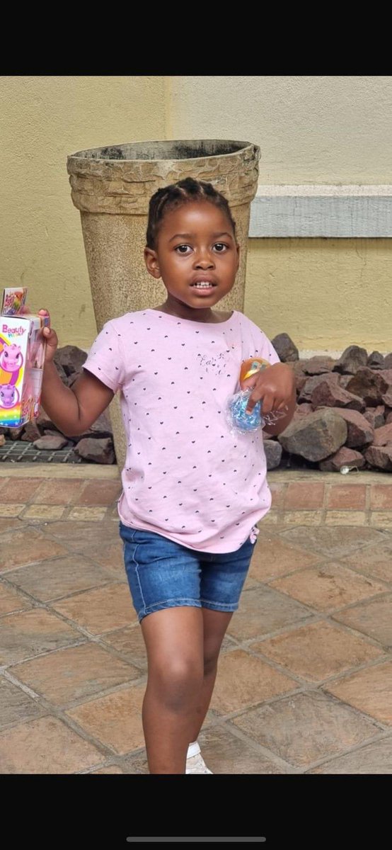 Please assist in finding this child. Last seen today at Middelburg Down Town OR Tambo street, she got lost while her mom was braiding inside the salon please assist 

If you have any assistance. 

Contact me on: 082 412 6738/.  
(082) 949-8620
