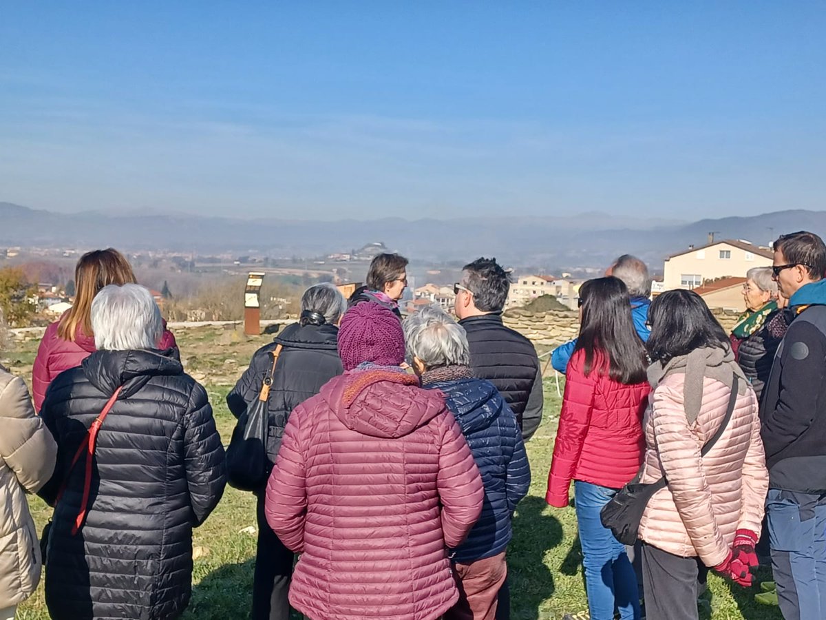 Centre Cívic Joan Triadú tweet media