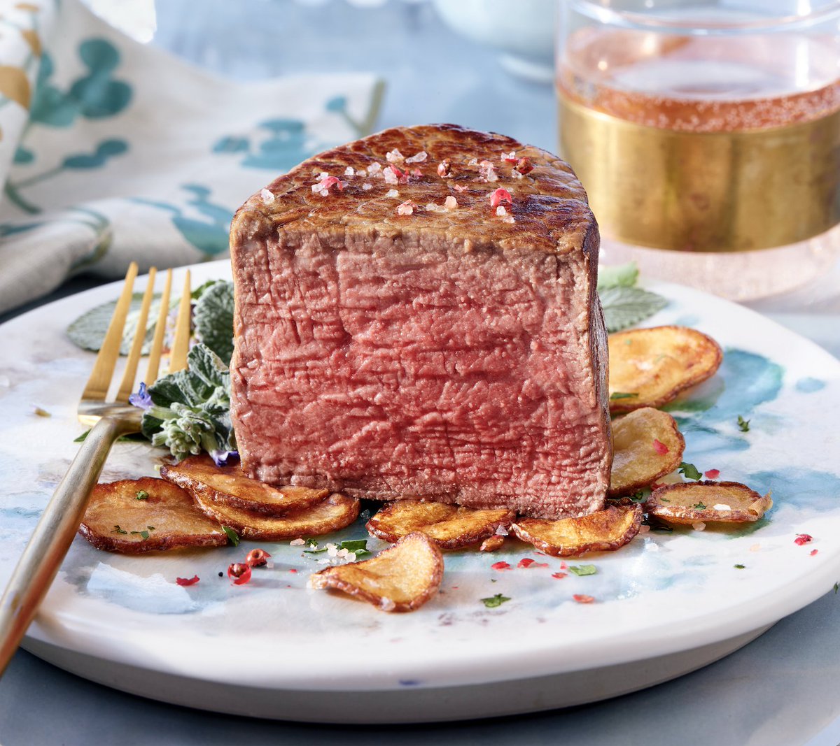 allenbrossteaks's tweet photo. Free Filets Are BackβToday Only! FREE USDA Prime Natural Beef Filets (Two 6oz, $109.95 value) with $329+ orders. Use code EPICBITE24. Ends midnight CT! π https://t.co/wpfbMCvnZ5 #AllenBrothers #FreeFilets #FiletMignon #PrimeSteaks #LuxuryDining #OneDaySale #GiftIdeas https://t.co/iUT8ZCQHhq