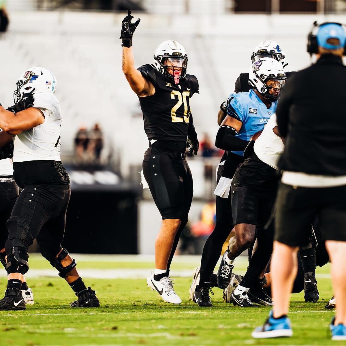 Trusting his plan🖤