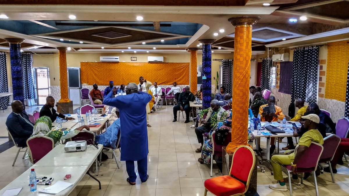 Fonds pour la Consolidation de la Paix-Guinée tweet media