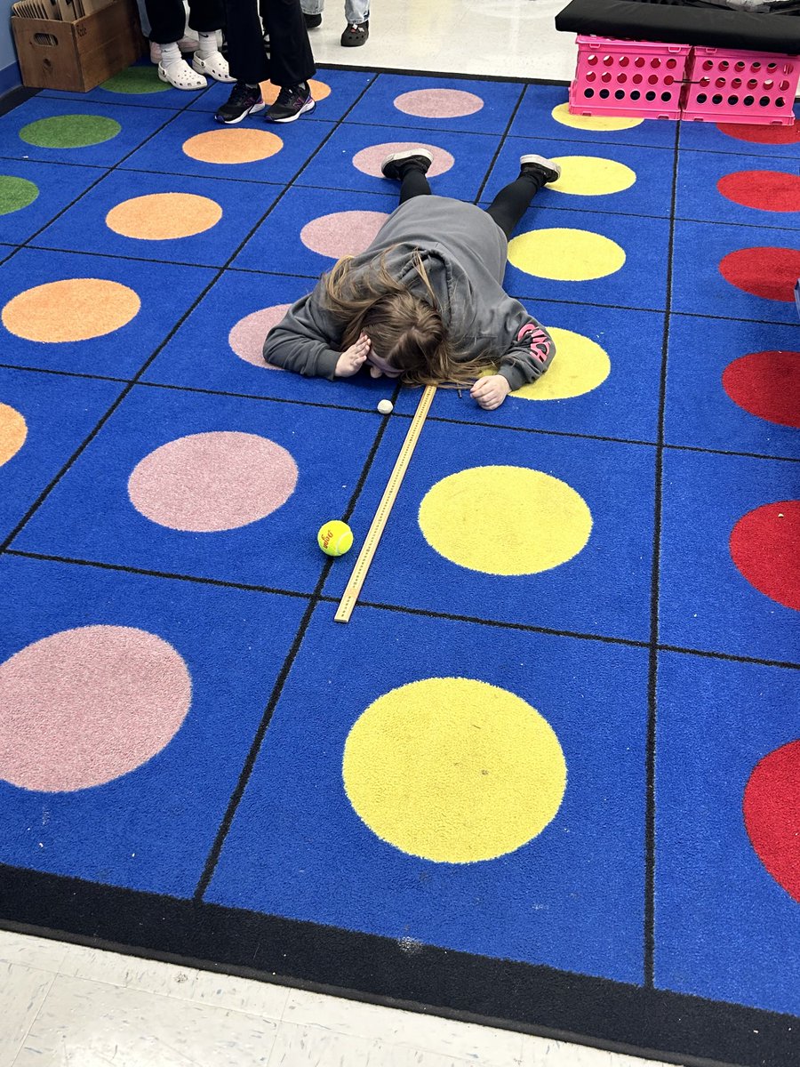 Miss Rode (@ms_rode1) on Twitter photo Studying the apparent size of different objects in science lab today. <a href="/SolleyAACPS/">SolleyAACPS</a> <a href="/AACPS_K5Science/">AACPS Elementary Science Office</a> Studying the apparent size of different objects in science lab today. <a href="/SolleyAACPS/">SolleyAACPS</a> <a href="/AACPS_K5Science/">AACPS Elementary Science Office</a>