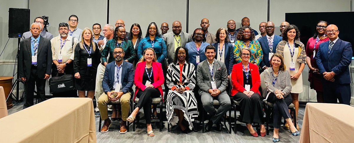 EUinBarbados's tweet photo. How do we build stronger disaster risk management systems across the Caribbean & Latin America? 🌍
In the #CDMConference, members of the regional EU-LAC Memorandum of Understanding (MoU) signed in June 2024 met to address this critical challenge. https://t.co/HMDYqXbmWG