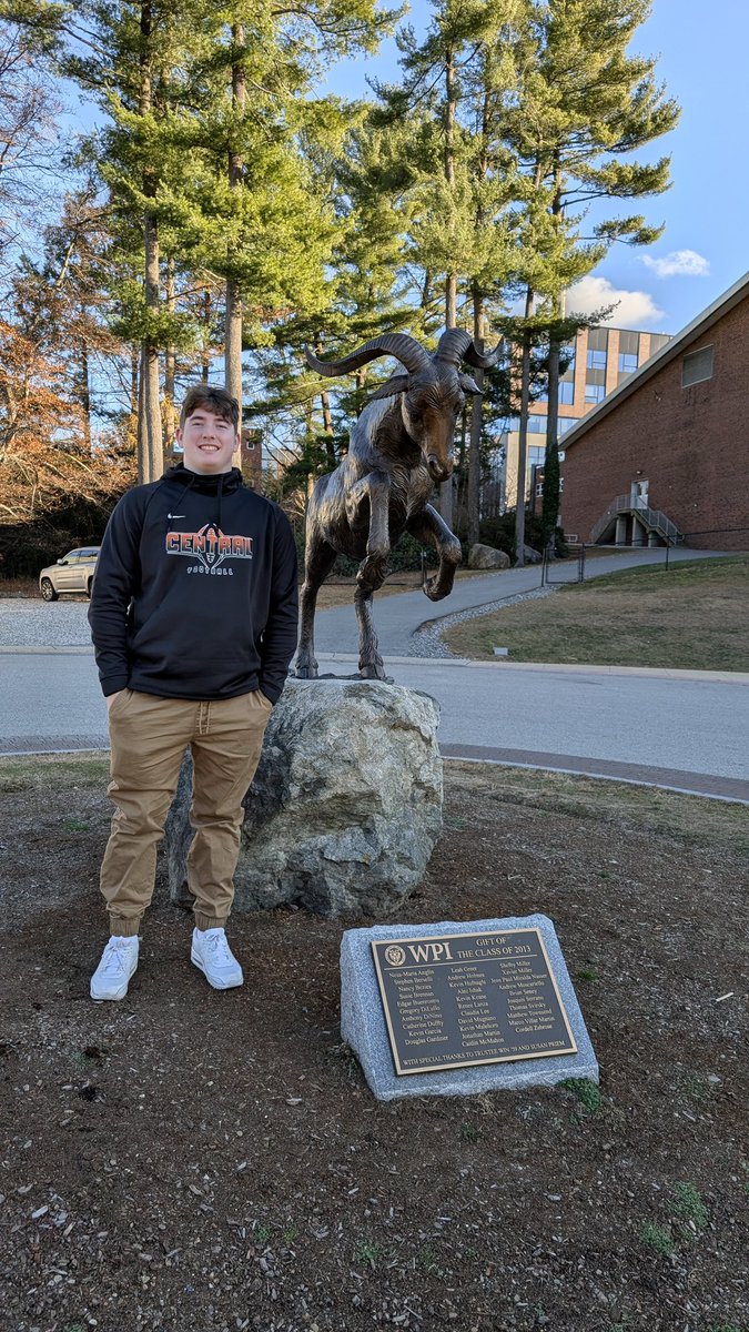 _MattMcKinley's tweet photo. Had a great time visiting @WPIFootball. Thank you to @CoachHolmes2 and @CoachRobFB for having me come up and visit. https://t.co/AYV8tmFQPS