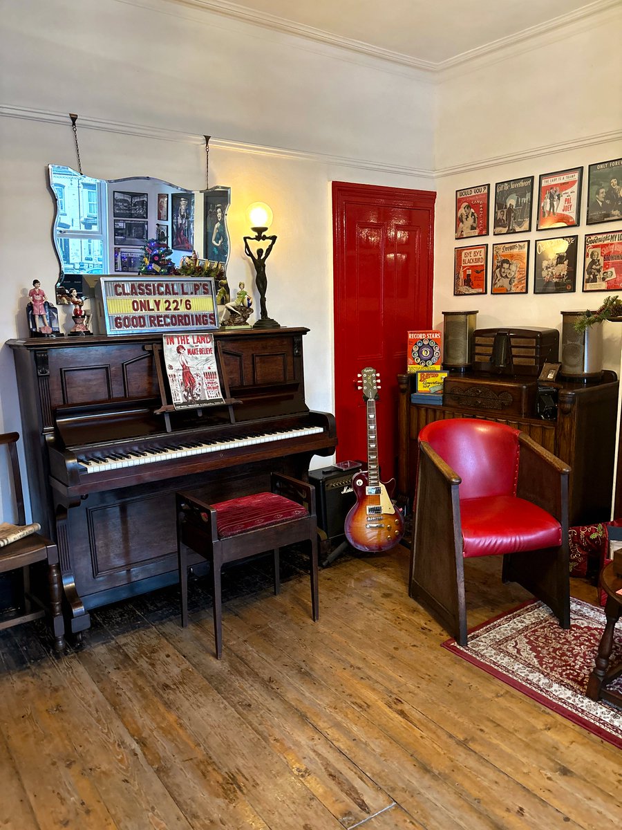 The Musical Box Record Shop tweet media