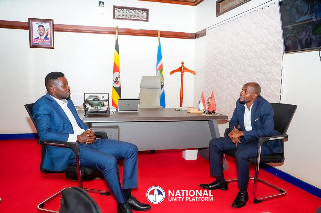 HEBobiwine's tweet image. When our comrade Magala Umar was arrested from City Hall (KCCA) one and a half years ago, he was taken to CMI for interrogation. As they always do when they arrest or abduct our Muslim brothers and sisters, they attempted to link him with ADF. When that failed, plain clothed…