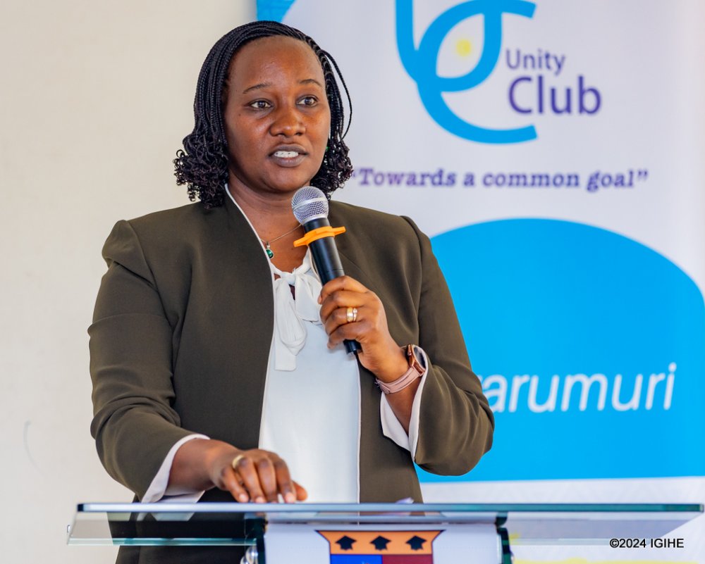 Uyu munsi muri <a href="/UnivofKigali/">University of Kigali</a> <a href="/I_Mizero/">MIZERO Iréné</a> umuyobozi wa <a href="/MizeroCareOrg/">Mizero Care Organization</a> yitabiriye ibiganiro bya Ndi Umunyarwanda byateguwe na <a href="/UnityClubRw/">Unity Club</a> kubufatanye &amp; <a href="/Unity_MemoryRw/">Ministry of National Unity and Civic Engagement</a>,aho yagarutse ku komora ibikomere,isano-muzi y'ubunyarwanda,imbuto y'ubuyobozi bw'igihugu yatumye duhobera ubuzima.