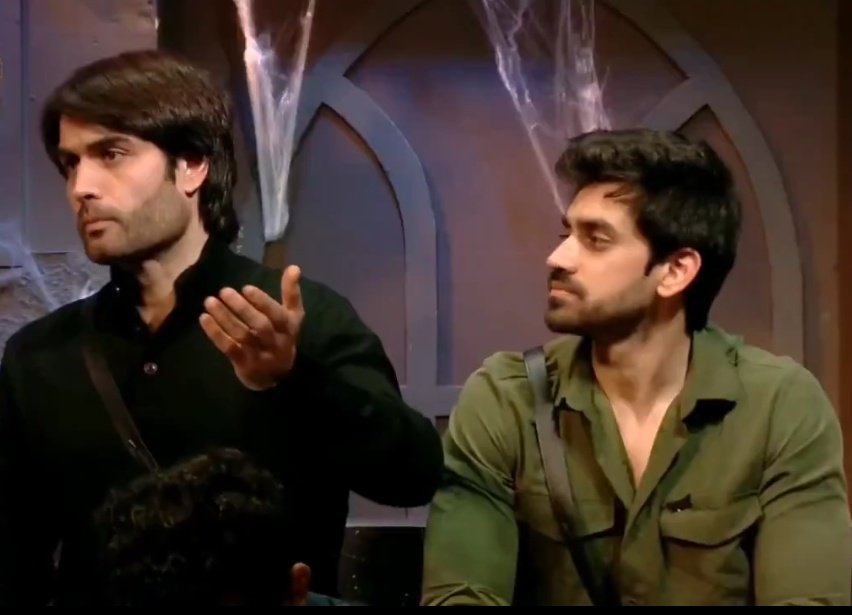 If these two are in top 2 then whom do you Support ???

Like For - #VivianDsena 👑
Retweet For - #AvinashMishra ♥️

" #BiggBoss18 • #BB18 "