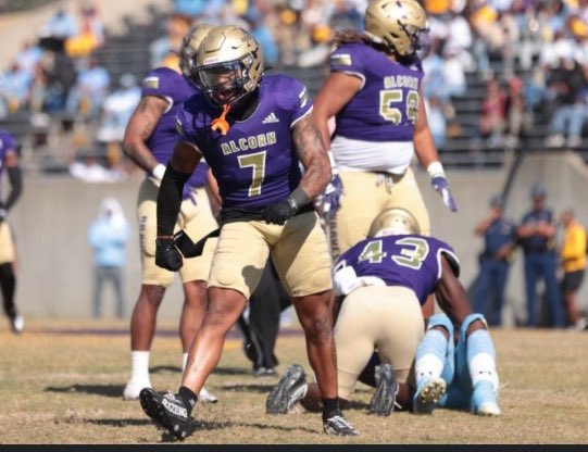 makhiconnor's tweet image. Alcorn State Offered !! 🟡🟣
(Blessed)