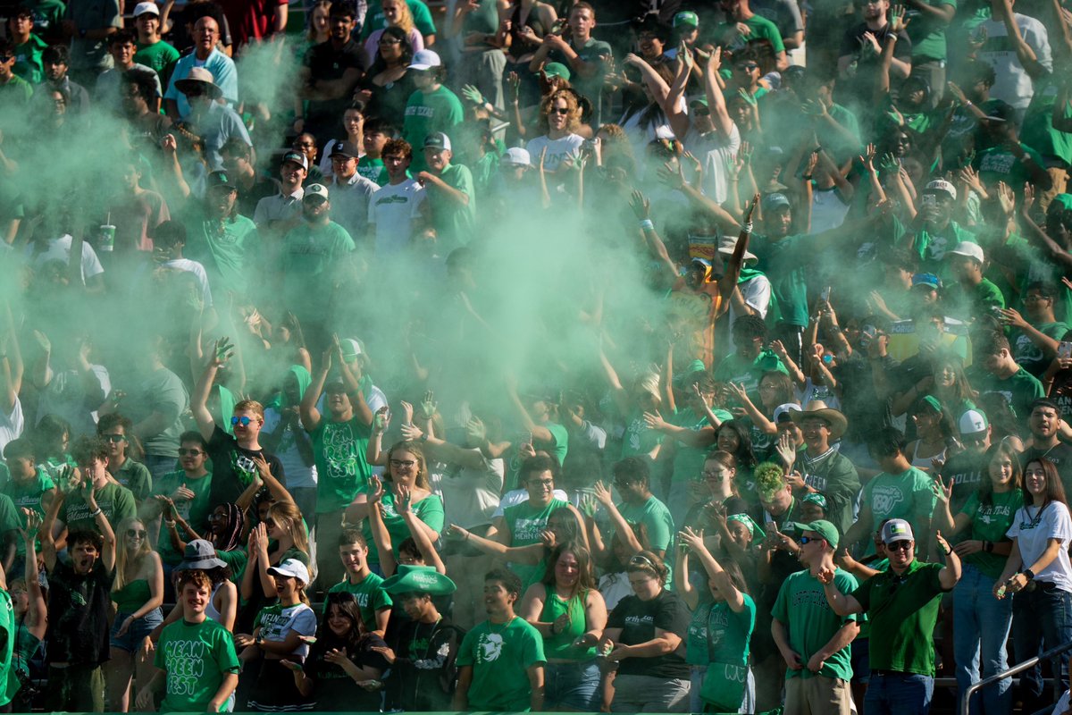 Mean Green Maniacs tweet media