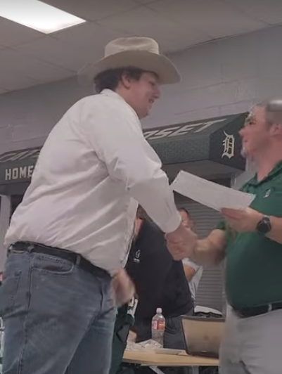 𝙎𝙚𝙩𝙝 𝙂𝙤𝙞𝙣𝙨 | 2025 tweet media