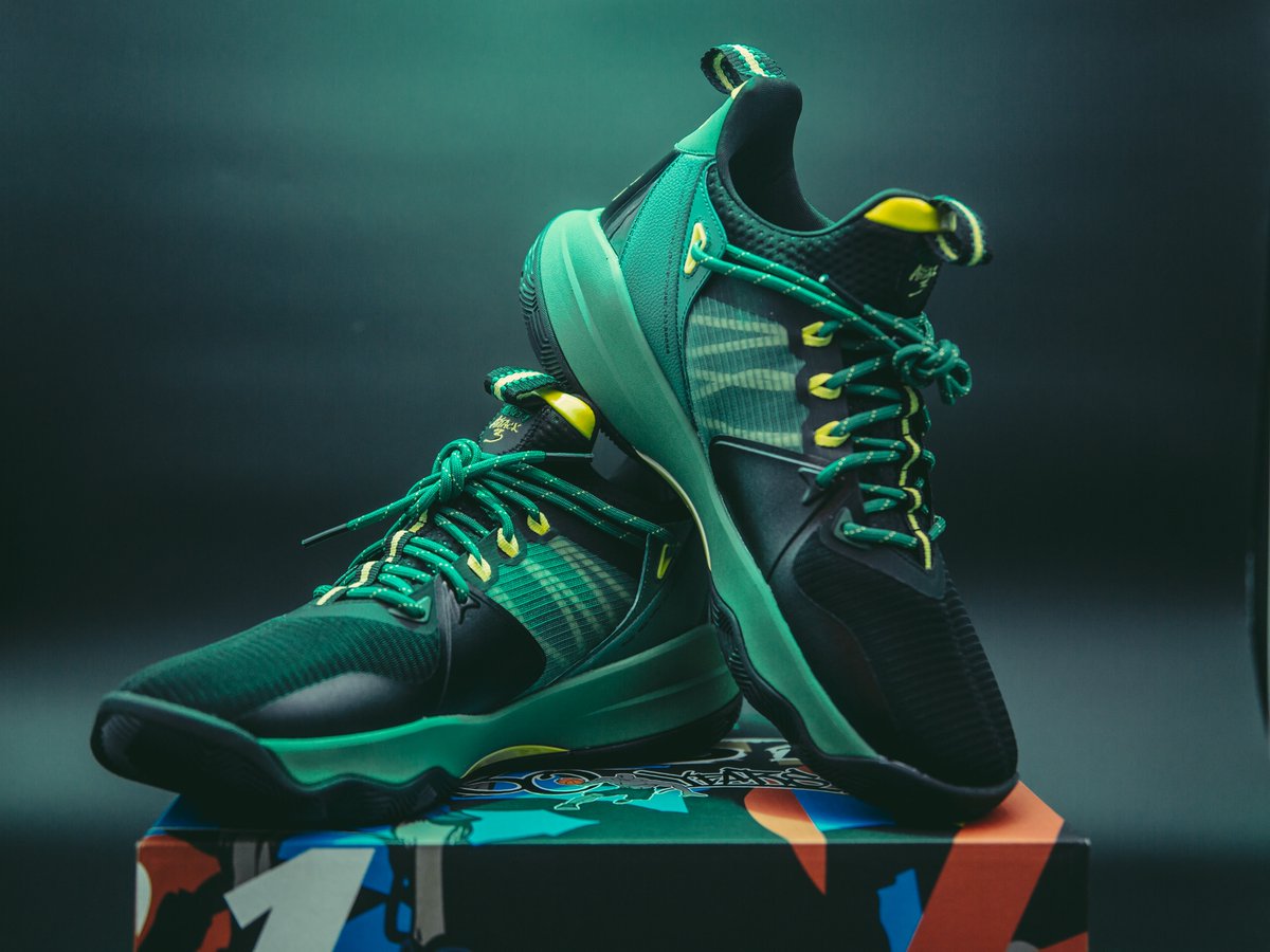 and1basketball's tweet photo. We're making history on and off the court 🏀 AND1 partners with Wilberforce University in a groundbreaking sponsorship, supporting the oldest HBCU with game-changing gear and pride. 💪 #AND1xWilberforce #BasketballCulture https://t.co/QlfhLsRCdF