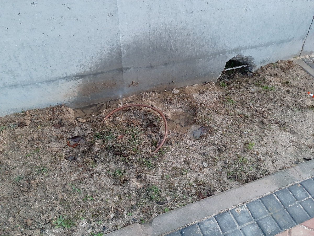 Vecinos Viñas Viejas tweet media