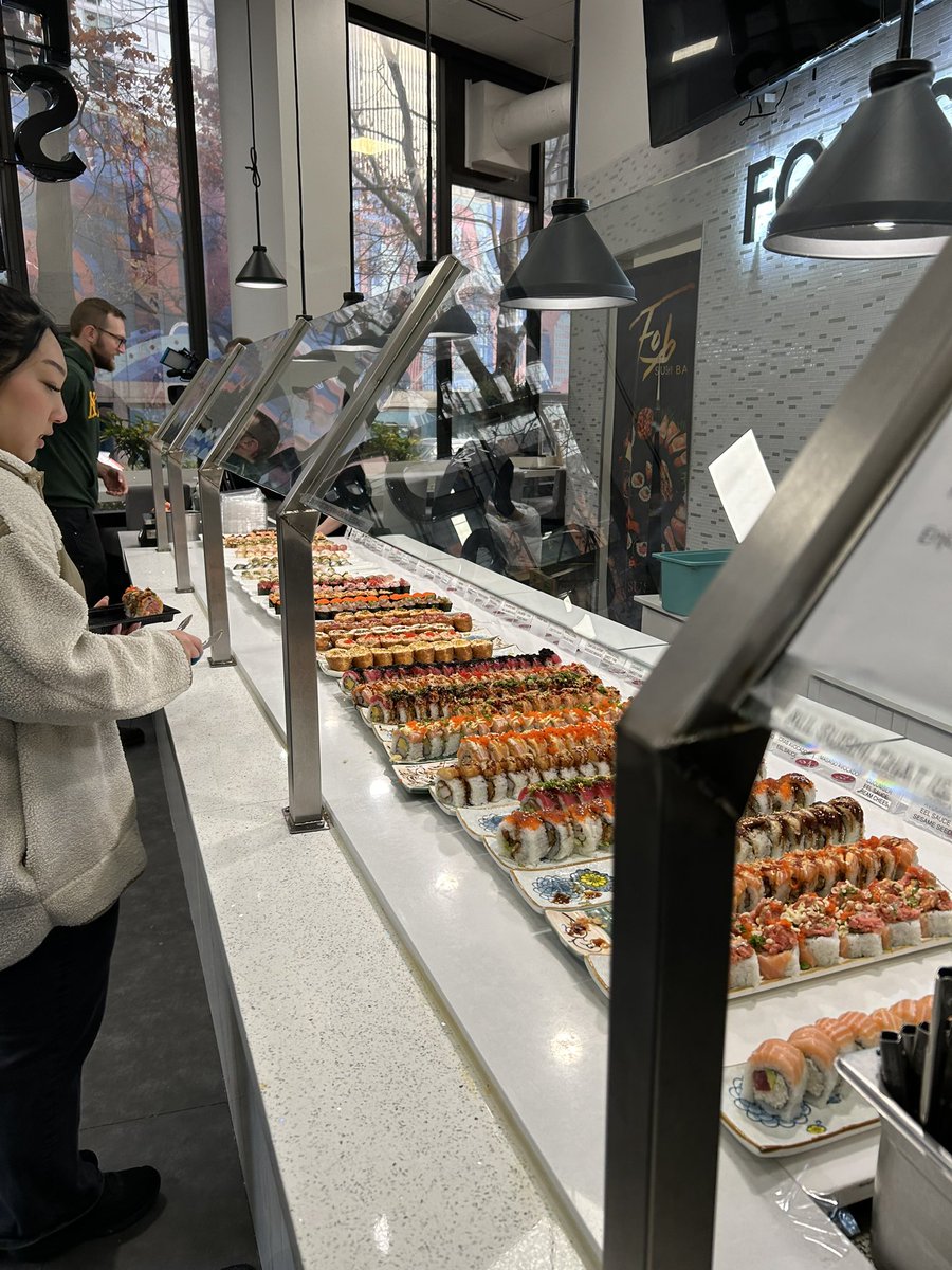 MichelleKOMO's tweet photo. FOB Sushi reopens Seattle and Bellevue locations after viral social media video forces owners to voluntarily close- Dan was first customer to get his sushi fix - a lot of reaction to the influence of social media  #komonews https://t.co/oG0HTQGLY4