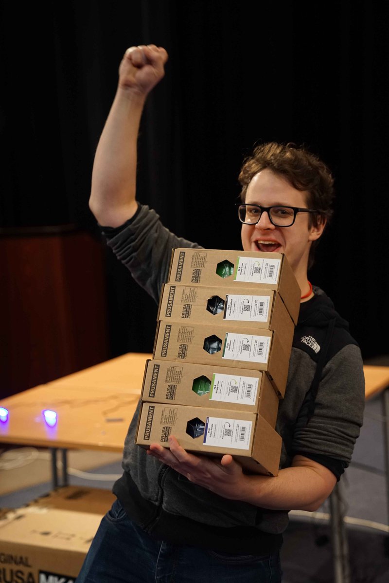 Buttonczech's tweet photo. Buttonczech 2024 concluded with the GODGAMER OF BUTTONCZECH 2024 event sponsored by @Prusa3D!

@King0Rasta secured the 3rd place with his solid Xrd 4th place, +R 3rd place and GoV 3rd place finishes and took home 5 packs of filament provided by @Prusa3D!

#Buttonczech #BCZ24 https://t.co/zf943HCp2v
