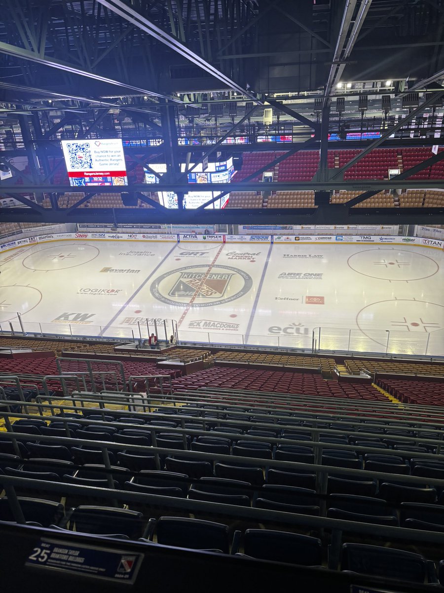 Colinward_O's tweet photo. How the Bulldogs lineup tonight in Kitchener.
Lardis -Thomas- Brown
Vanacker -O'Brien- Lavoie
O’Donnell -Nelson - Crombie
Avery - Rossetto
Roberts - Hamara
Protz - Moore
Krmpotic - Radley
Ryerson Leenders starts in goal.
#OHL #BFDvsKIT #BulldogsAudioNetwork https://t.co/2Rl7lE5f41