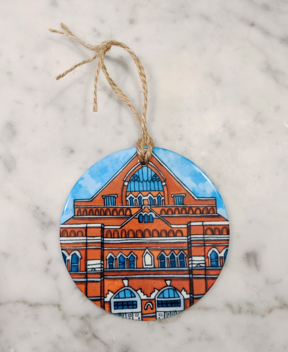 MaryJuliaCraft's tweet photo. Every year this is by far my best selling Christmas item. A ceramic circle ornament with my painting of the Ryman Auditorium. https://t.co/SnZZZ1Kt6I
#etsyshop #originalartwork #rymanauditorium #christmasornament #christmasgift #nashvilletn #christmasdecor https://t.co/PUbxDn5KqW