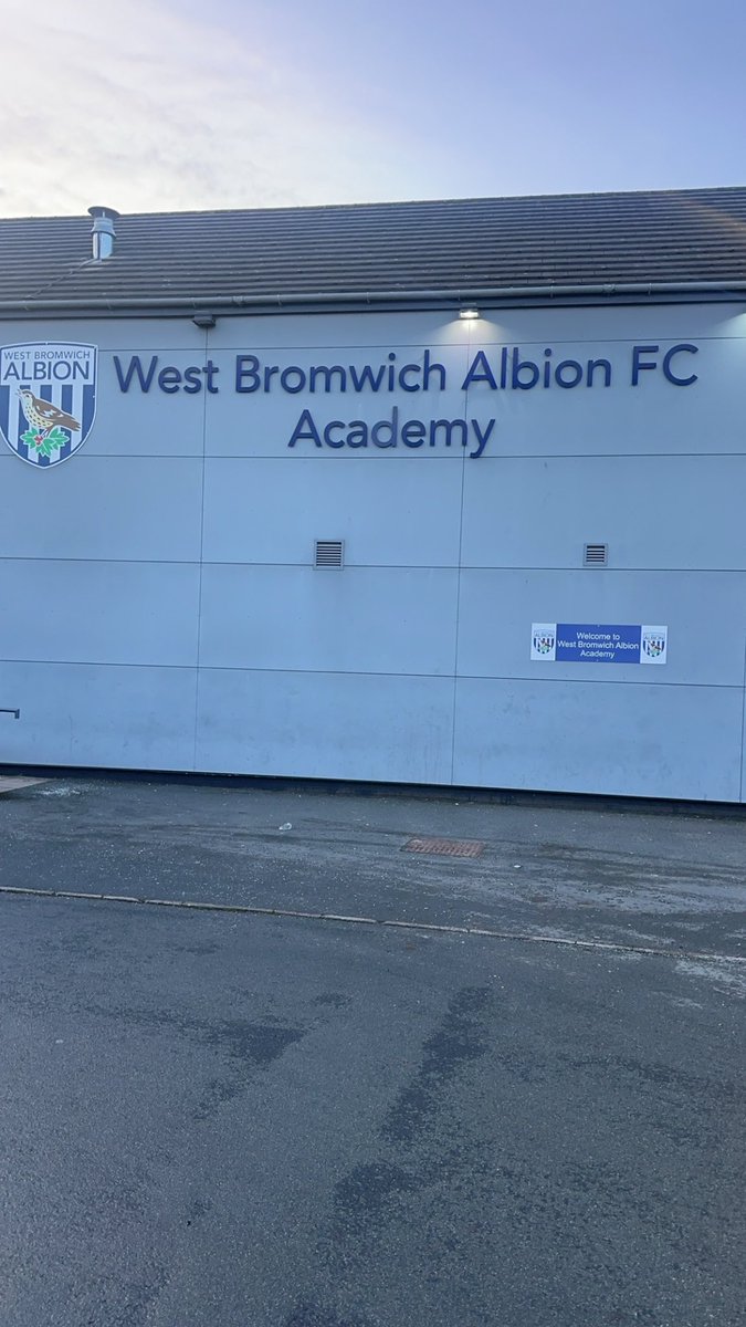 Craig Pinkney (@realactionuk) on Twitter photo 21 years ago, Ian was my college teacher during my unruly days. Now, I’m the one leading sessions at <a href="/WBA/">West Bromwich Albion</a> and I’m taller too! Big thanks to Ian, Simon, and the WBA family for allowing me to engage the boys, and to the <a href="/premierleague/">Premier League</a> for making this possible.
The SOLVE way 🌏 21 years ago, Ian was my college teacher during my unruly days. Now, I’m the one leading sessions at <a href="/WBA/">West Bromwich Albion</a> and I’m taller too! Big thanks to Ian, Simon, and the WBA family for allowing me to engage the boys, and to the <a href="/premierleague/">Premier League</a> for making this possible.
The SOLVE way 🌏