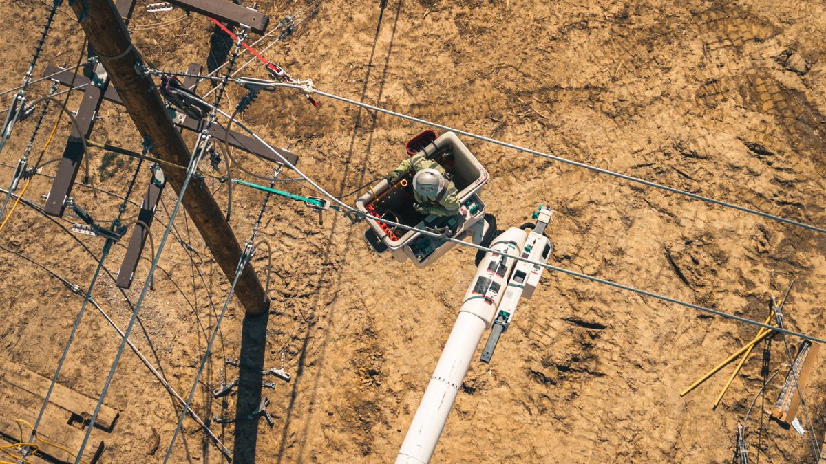 PraXel_Energy's tweet photo. As we enter the final month of 2024, Praxel Line Services is reflecting on an amazing year of growth, innovation, and meaningful connections. We’re incredibly grateful for the trust and partnerships we’ve built along the way – you’ve made this year one to remember! 🙏
But we’r... https://t.co/catQO26XQR