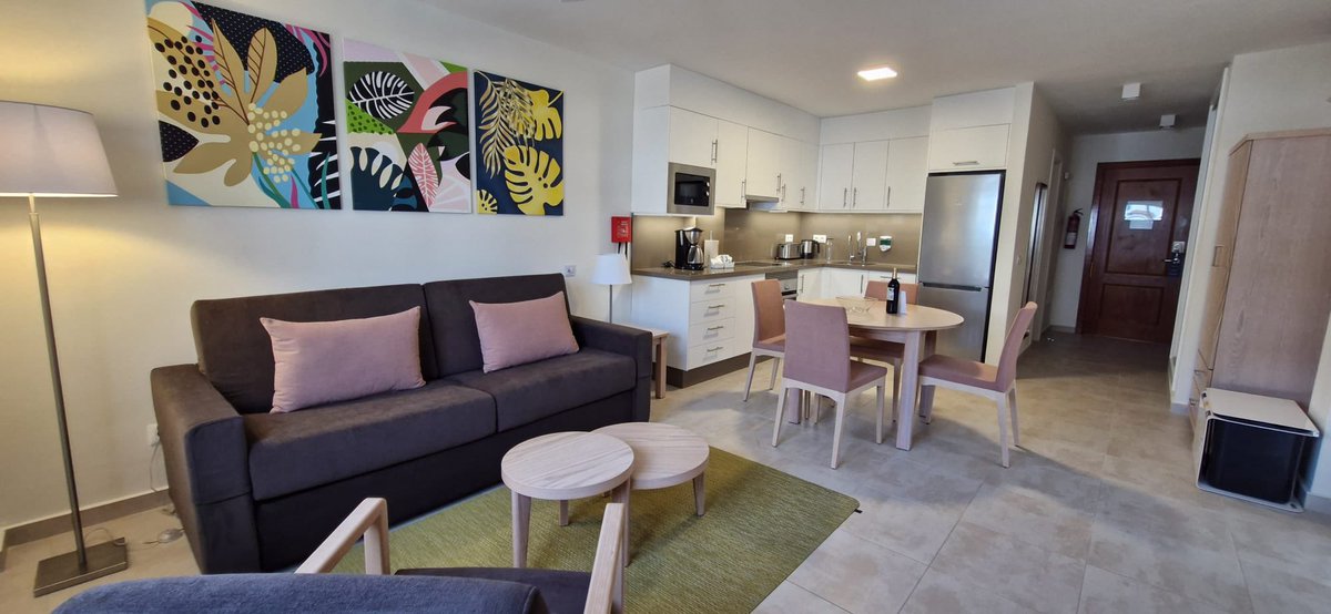 RadhaDadlani tweet media