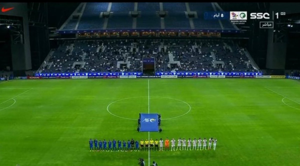 bandar_aaz's tweet photo. شفتوا الفرق 

تحتاج لسنين ضوئية 🧢لتصل 
إلى جماهيرية #النصر الكبيرة https://t.co/y9JNpncWw6