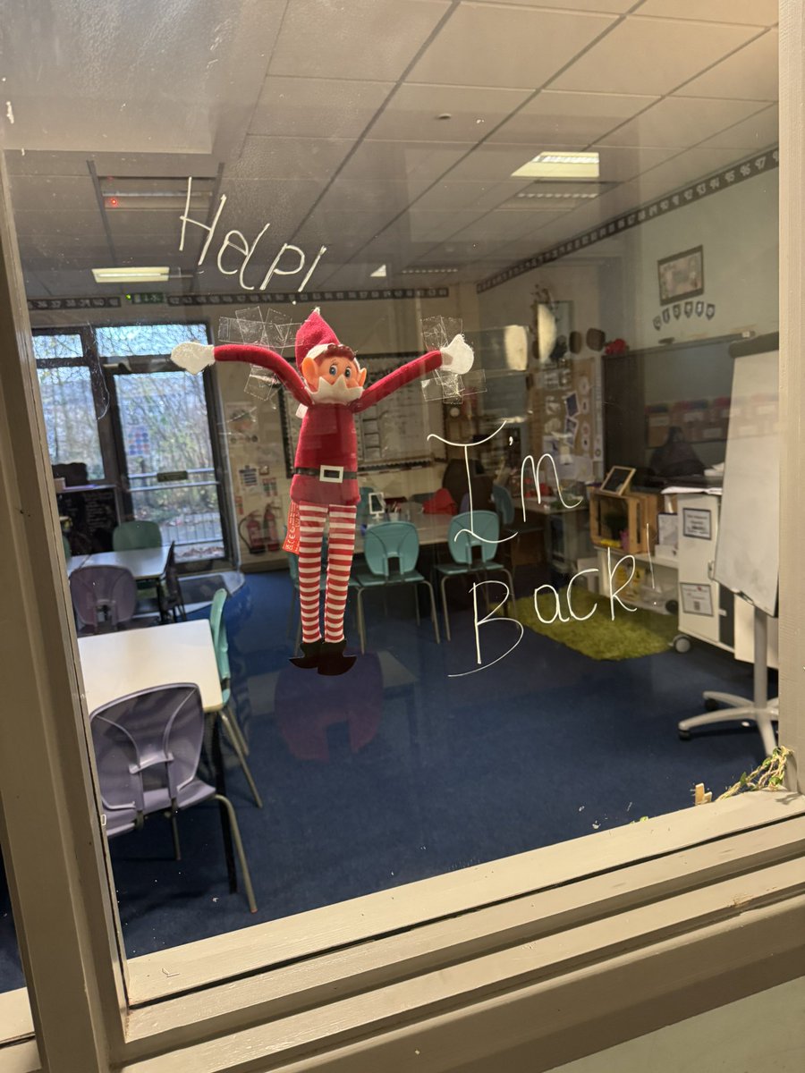 Look who’s here!!🎄 the children in Dosbarth Branwen were so excited to see the return of the classroom Elf! We can’t wait to see what the Elf will get up to…👀 <a href="/MrsRoach_Rooke/">Mrs Roach-Rooke</a>
